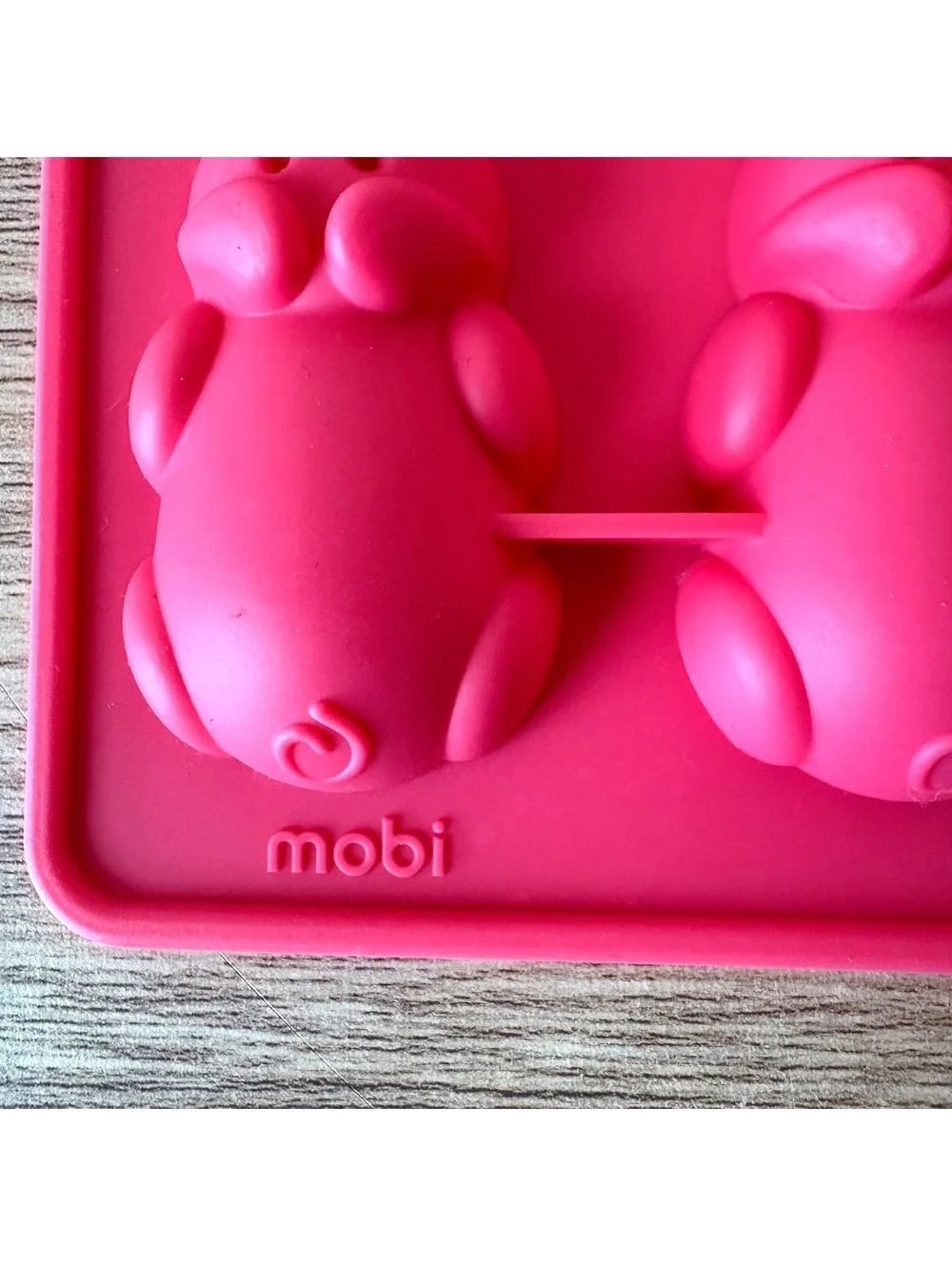 Mobi 12 Little Pigs in a Blanket Silicone Baking Mold Pink Piggy Snack Mold